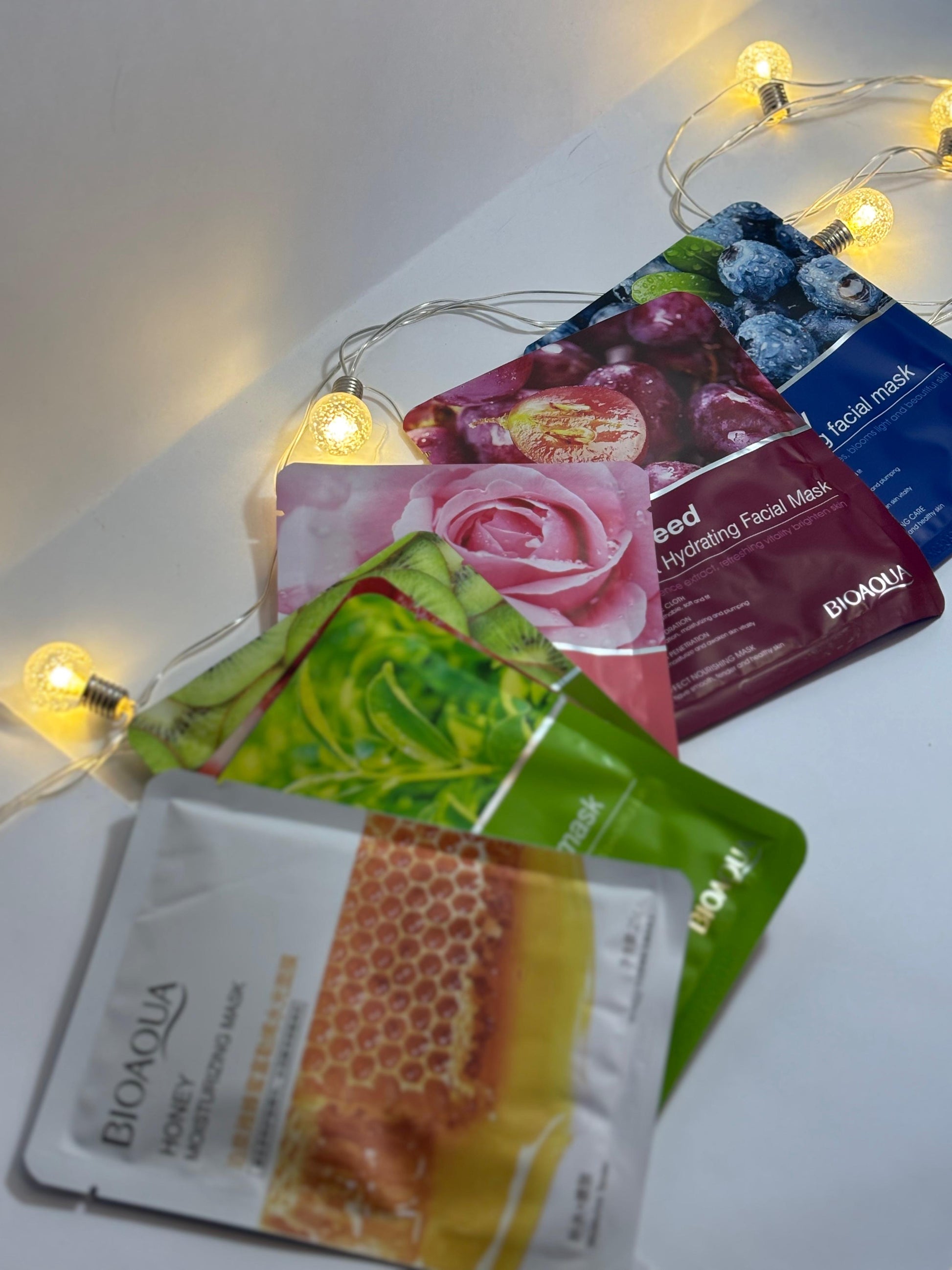 Ownself BioAqua Moisturizing Facial Mask Blueberry single pack front view

Ownself BioAqua Moisturizing Facial Mask Strawberry pack close-up

Ownself BioAqua Green Tea Facial Mask single sheet photo

Ownself BioAqua Cherry Essence Moisturizing Mask packaging

Ownself BioAqua Rose Essence Facial Mask single pack flat lay

BioAqua sheet mask single pack usage demo on face

BioAqua moisturizing mask with natural extracts lifestyle photo