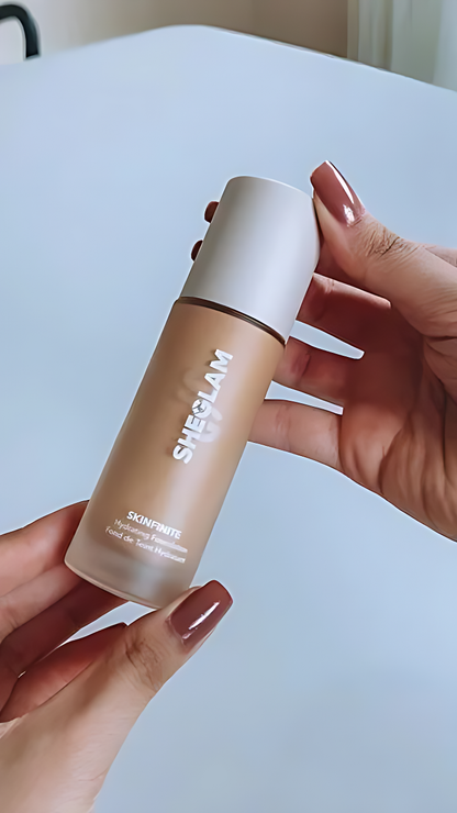 Skinfinite hydrating foundation with built-in primer smooth skin