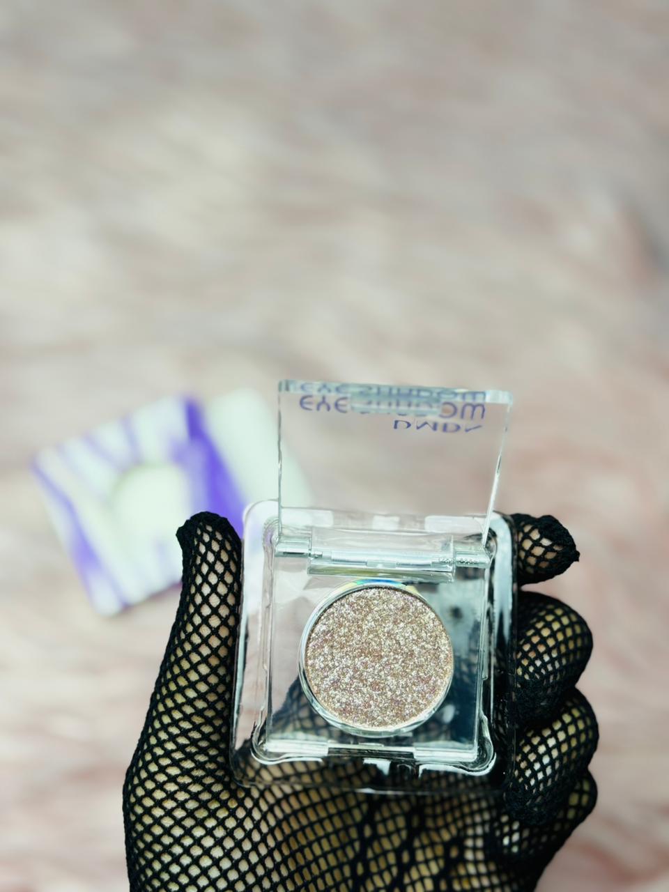 “DMDN glitter eyeshadow single – sparkling champagne shimmer eyeshadow for long-lasting shine”

