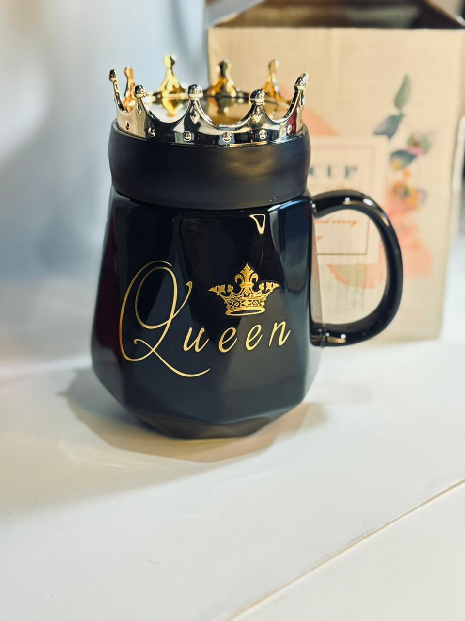 “Premium glossy black Queen mug with gold accents – stylish royal mug for women.”